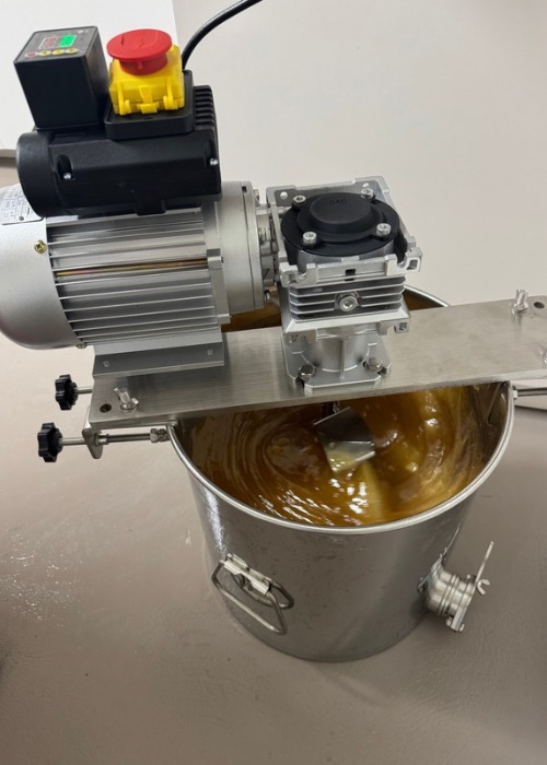 Primrose_honey_mixer